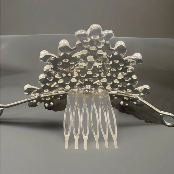 Princess Tiara Comb Wedding Communion Hair /Veil Faux Pearl Rhinestone Accessory - Picture 4 of 6